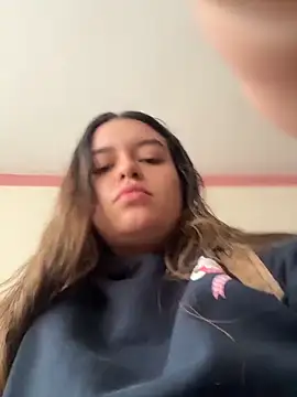 Aphrill online show from April 2026 08:57:01 PM