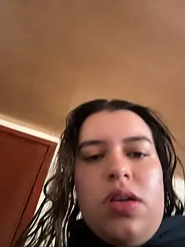 Aphrill online show from April 2026 08:45:02 PM