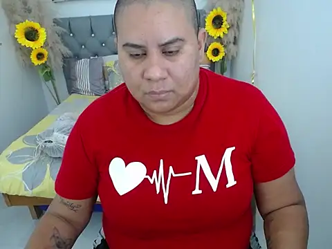 hotlesby valery online show from October 2025 12:04:01 PM