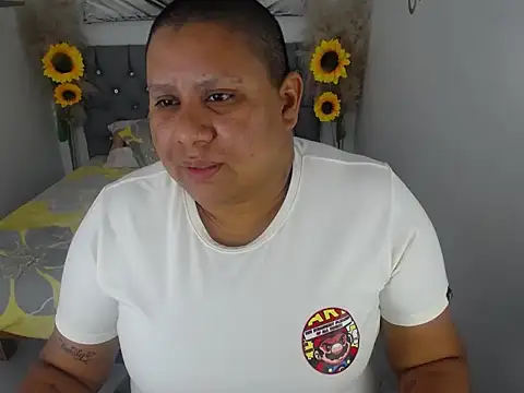 hotlesby valery online show from November 2025 08:02:01 PM