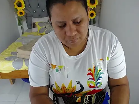 hotlesby valery online show from November 2025 08:09:02 PM