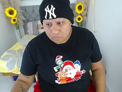 hotlesby valery online show from November 2025 12:09:02 PM