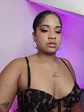 camilafoox7 online show from October 2025 12:00:02 AM