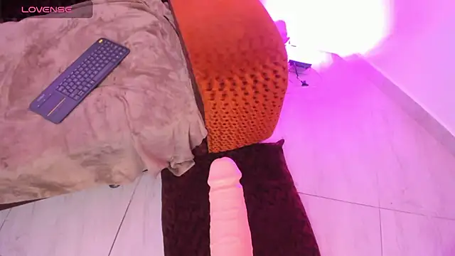 Snapshot of camilafoox7 chatting on February 2026 04:38:02 PM camilafoox7 online show from February 2026 04:38:02 PM