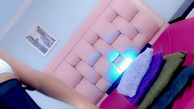 Snapshot of AdharaDaboin chatting on October 2025 05:06:01 AM AdharaDaboin online show from October 2025 05:06:01 AM