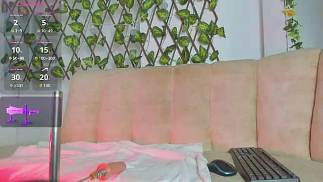 NickyMontero online show from October 2025 06:31:01 PM