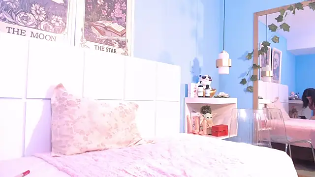 Snapshot of PenelopeBond chatting on November 2025 04:54:01 PM PenelopeBond online show from November 2025 04:54:01 PM