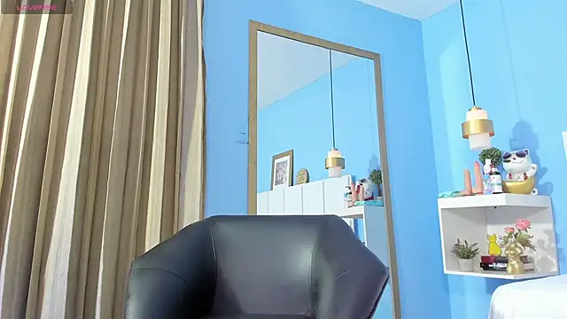 PenelopeBond online show from September 2025 12:55:01 PM