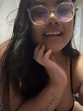 kiaradanielaxx online show from February 2026 05:38:01 AM