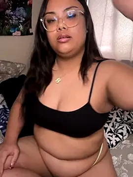 kiaradanielaxx online show from December 2025 06:21:02 PM