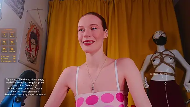 Giantess Eva online show from November 2025 05:39:02 PM