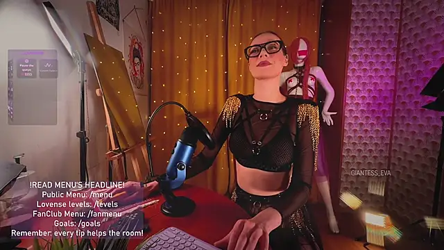 Giantess Eva online show from May 2026 07:11:01 PM