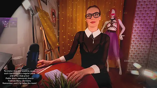 Giantess Eva online show from March 2026 04:08:02 PM