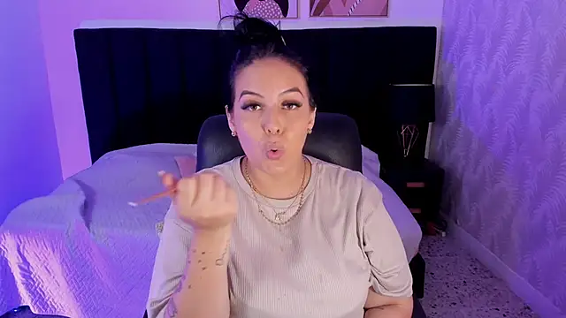 camiladuke7 online show from November 2025 07:40:02 PM