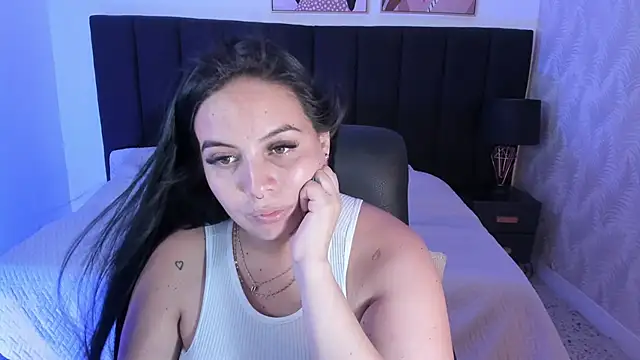 camiladuke7 online show from December 2025 07:35:01 PM