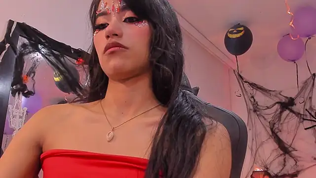 Rouse Monroe online show from October 2025 04:02:02 AM