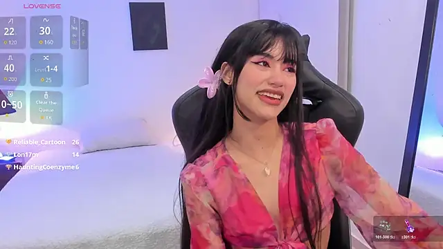 Rouse Monroe online show from November 2025 04:23:01 AM