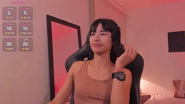 Rouse Monroe online show from November 2025 04:16:01 AM