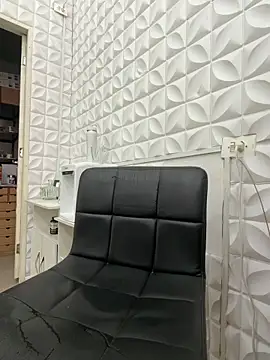 Valeriacris online show from March 2026 03:38:02 PM