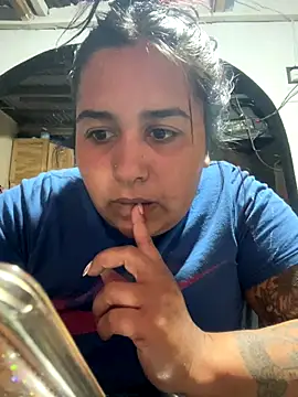 Ayee23-3 online show from November 2025 11:21:01 AM