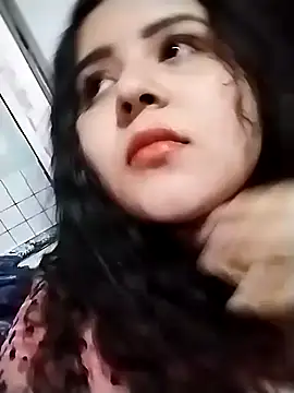 Snapshot of Carolceleste24 chatting on October 2025 09:14:01 PM Carolceleste24 online show from October 2025 09:14:01 PM