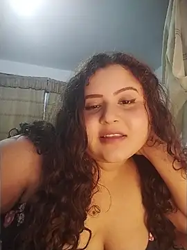Carolceleste24 online show from May 2026 07:28:01 AM
