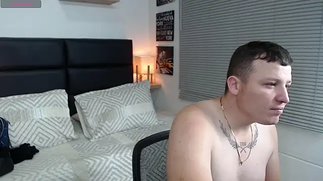 scarlett and justin online show from October 2025 03:29:02 AM