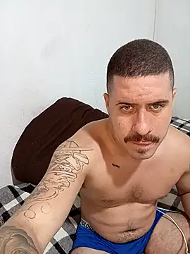 casado031999 online show from November 2025 03:42:02 AM