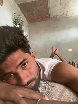 lustyrai online show from April 2026 04:59:02 AM