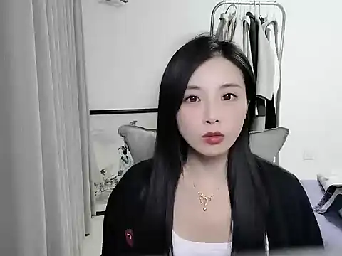Mien-MM online show from October 2025 01:46:02 PM
