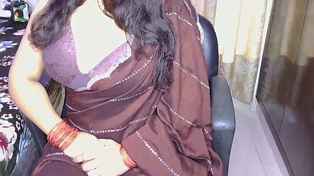 Hey Jully online show from December 2025 06:25:02 AM