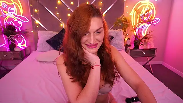 EllaGoldenn online show from April 2026 08:48:02 PM