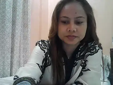 Amarrahlyn online show from November 2025 09:46:02 AM