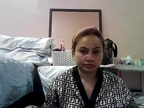 Snapshot of Amarrahlyn chatting on May 2026 09:23:02 PM Amarrahlyn online show from May 2026 09:23:02 PM