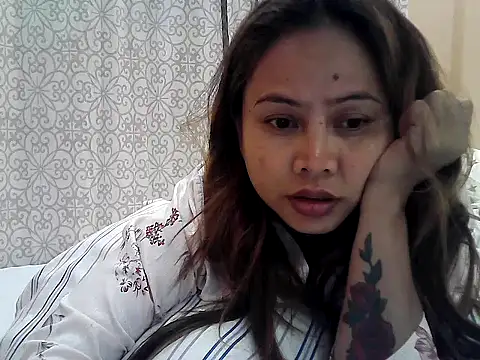 Amarrahlyn online show from November 2025 10:07:01 AM