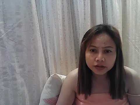 Snapshot of Amarrahlyn chatting on May 2026 09:35:01 AM Amarrahlyn online show from May 2026 09:35:01 AM