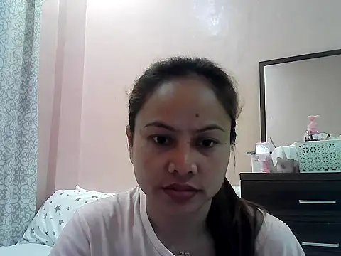 Amarrahlyn online show from November 2025 10:02:01 PM