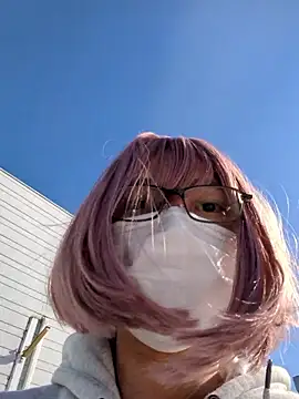 takusaki223 online show from February 2026 04:00:01 AM