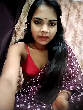 Snapshot of PRACHI-743 chatting on October 2025 01:15:01 AM PRACHI-743 online show from October 2025 01:15:01 AM