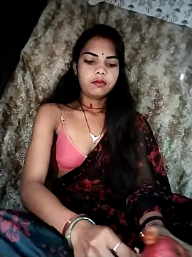 Snapshot of PRACHI-743 chatting on November 2025 01:31:01 AM PRACHI-743 online show from November 2025 01:31:01 AM