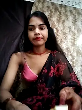 Snapshot of PRACHI-743 chatting on October 2025 01:18:01 AM PRACHI-743 online show from October 2025 01:18:01 AM