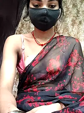 Snapshot of PRACHI-743 chatting on November 2025 01:43:02 AM PRACHI-743 online show from November 2025 01:43:02 AM