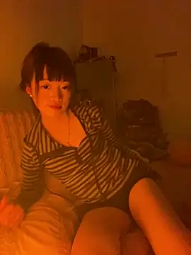 Tramy xx online show from June 2026 01:32:01 PM
