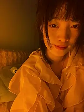 Tramy xx online show from June 2026 04:45:01 PM