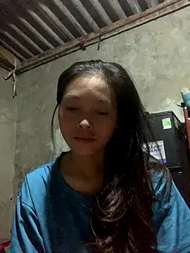 Snapshot of Halyy_xx chatting on September 2025 10:38:01 PM Halyy xx online show from September 2025 10:38:01 PM