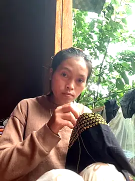 Snapshot of Halyy_xx chatting on September 2025 02:28:02 AM Halyy xx online show from September 2025 02:28:02 AM