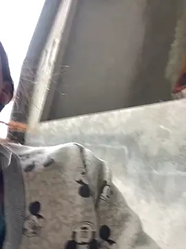 Halyy xx online show from November 2025 12:43:02 AM