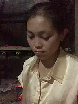 Snapshot of Halyy_xx chatting on October 2025 03:40:02 AM Halyy xx online show from October 2025 03:40:02 AM