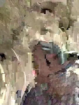 Snapshot of Halyy_xx chatting on October 2025 01:12:02 PM Halyy xx online show from October 2025 01:12:02 PM