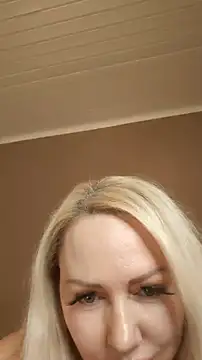 MarinaMargo online show from November 2025 12:04:02 AM